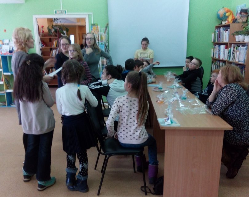 FGdtdEMdJ4c1.jpg FGdtdEMdJ4c1.jpg