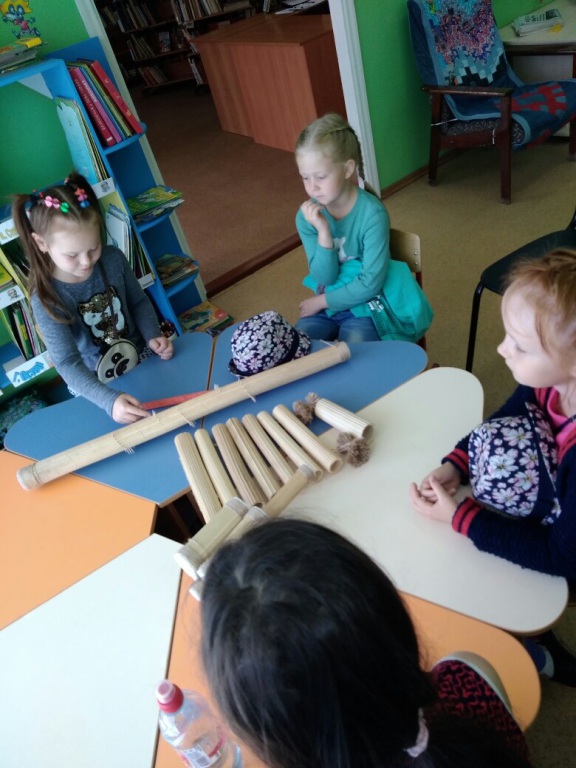 55e5R49P32I.jpg 55e5R49P32I.jpg