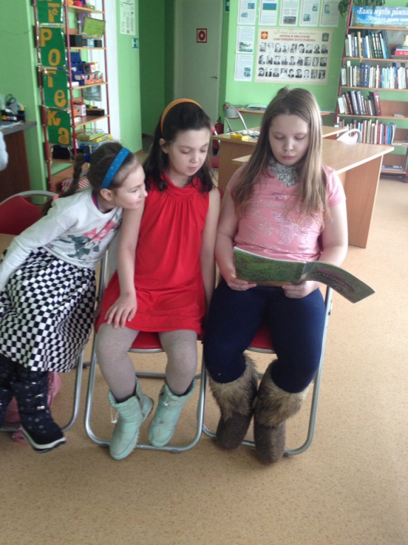 LWQ3M4XM_1E.jpg LWQ3M4XM_1E.jpg