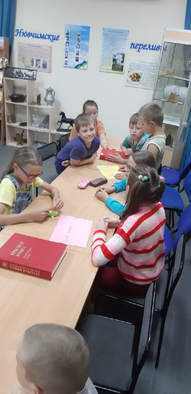 Uk5Y-Pwe0vs.jpg Uk5Y-Pwe0vs.jpg