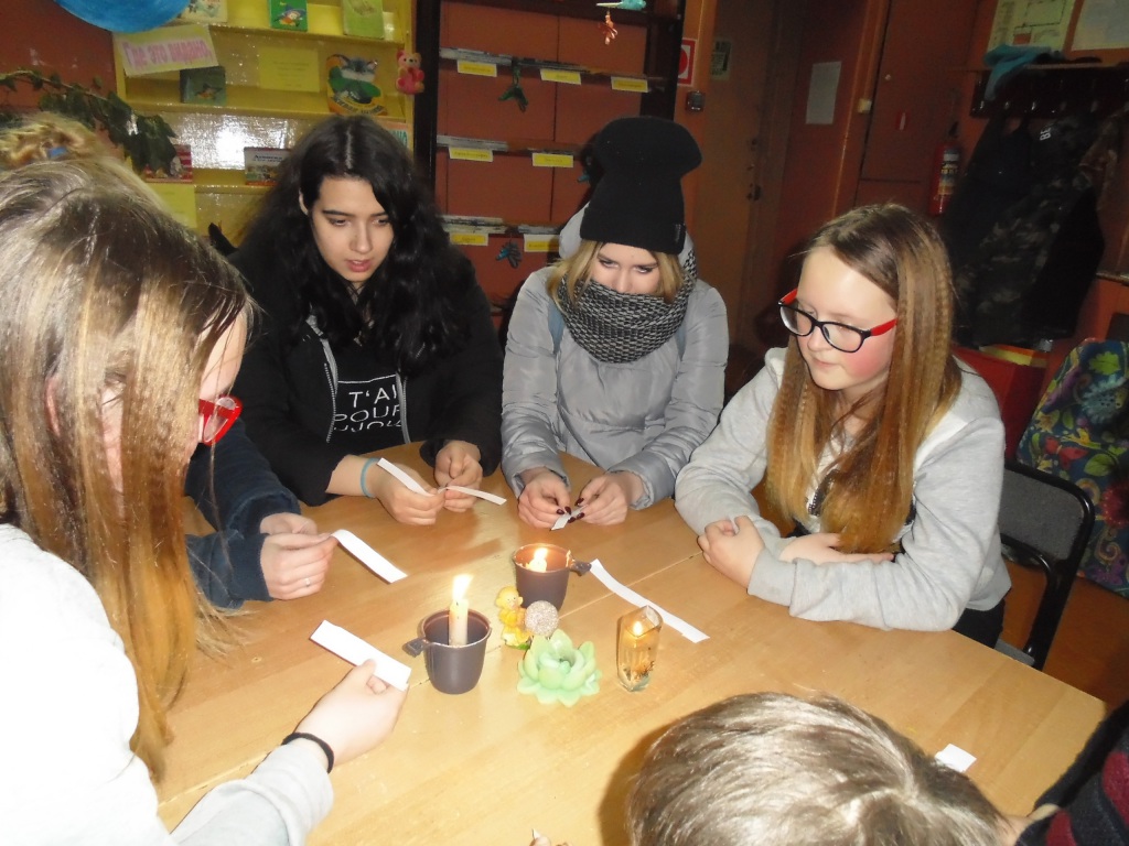 vRRQW1Ir_Rc.jpg vRRQW1Ir_Rc.jpg