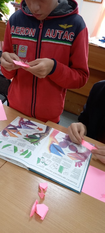 FkOtItCjELw.jpg FkOtItCjELw.jpg