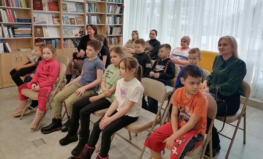 RUeyjzTLOEE.jpg RUeyjzTLOEE.jpg