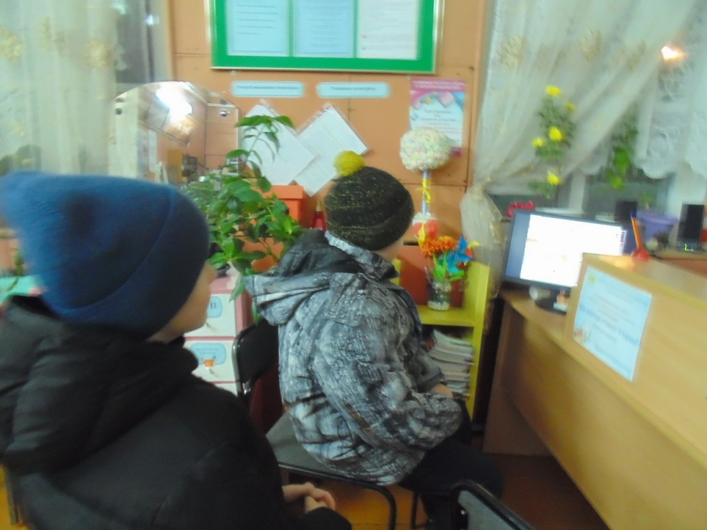 OxikuRbkE5A.jpg OxikuRbkE5A.jpg