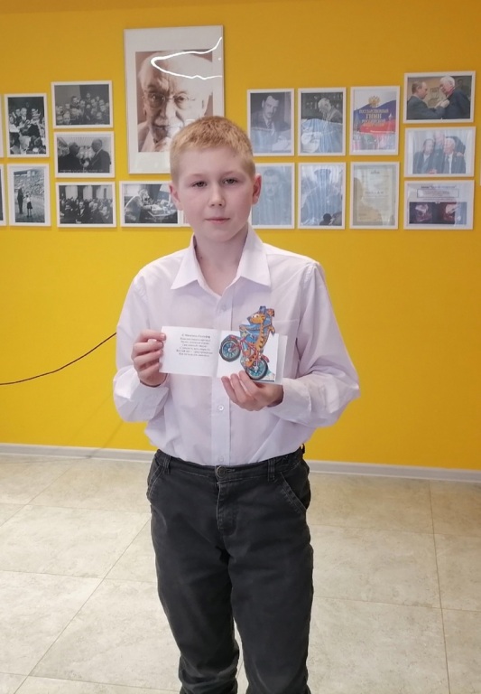 gGpB258lt-4.jpg gGpB258lt-4.jpg