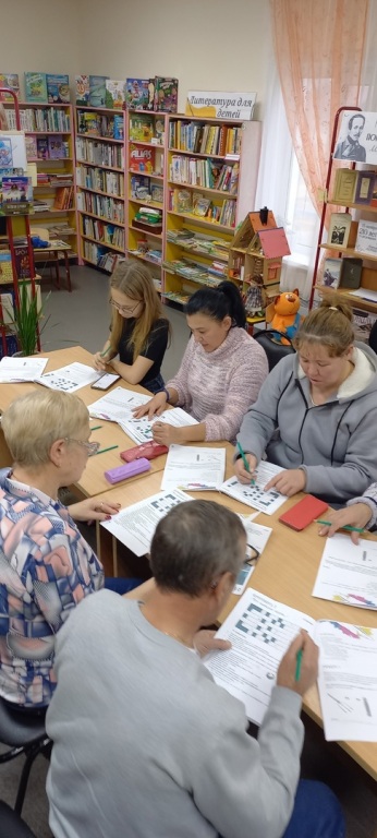 4qYVVebEBlo.jpg 4qYVVebEBlo.jpg