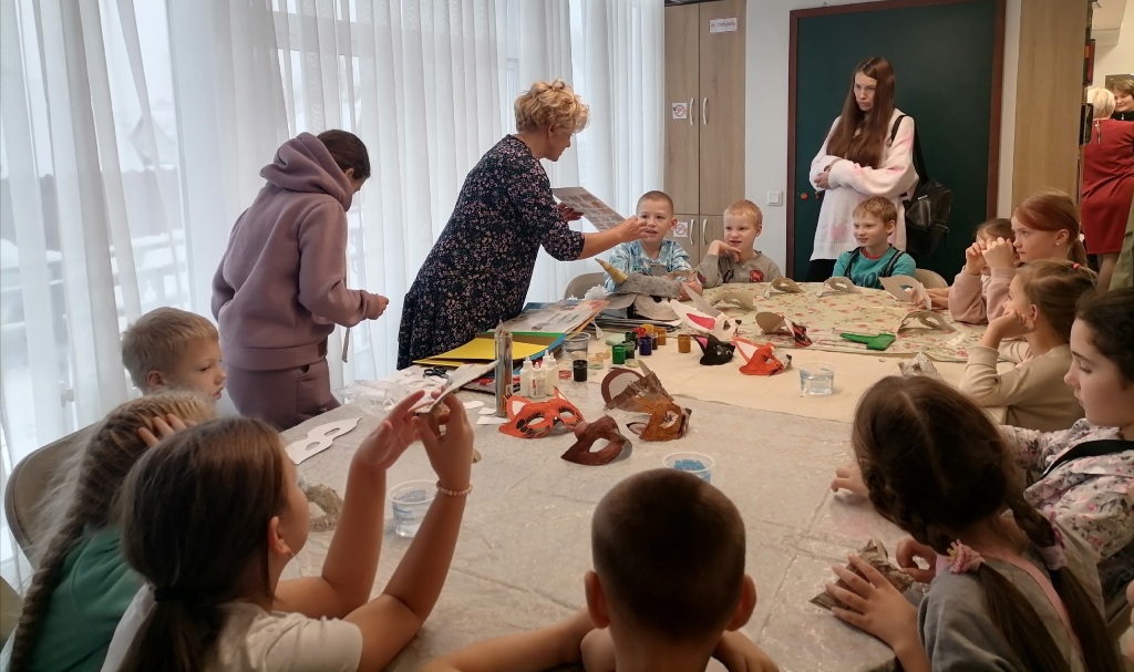 VyazhQb2yqA.jpg VyazhQb2yqA.jpg