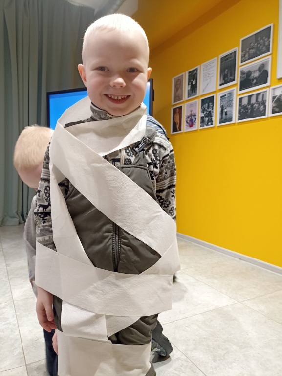 pWjgQEIwQ2Y.jpg pWjgQEIwQ2Y.jpg