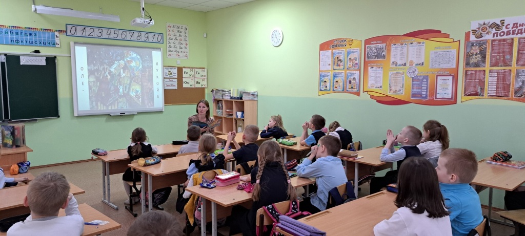 bySEZYm-Ff8.jpg bySEZYm-Ff8.jpg