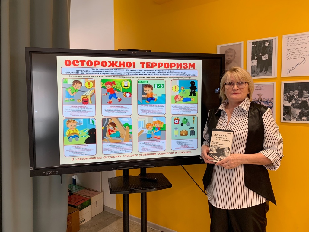 BPcjWJ4-6pc.jpg BPcjWJ4-6pc.jpg